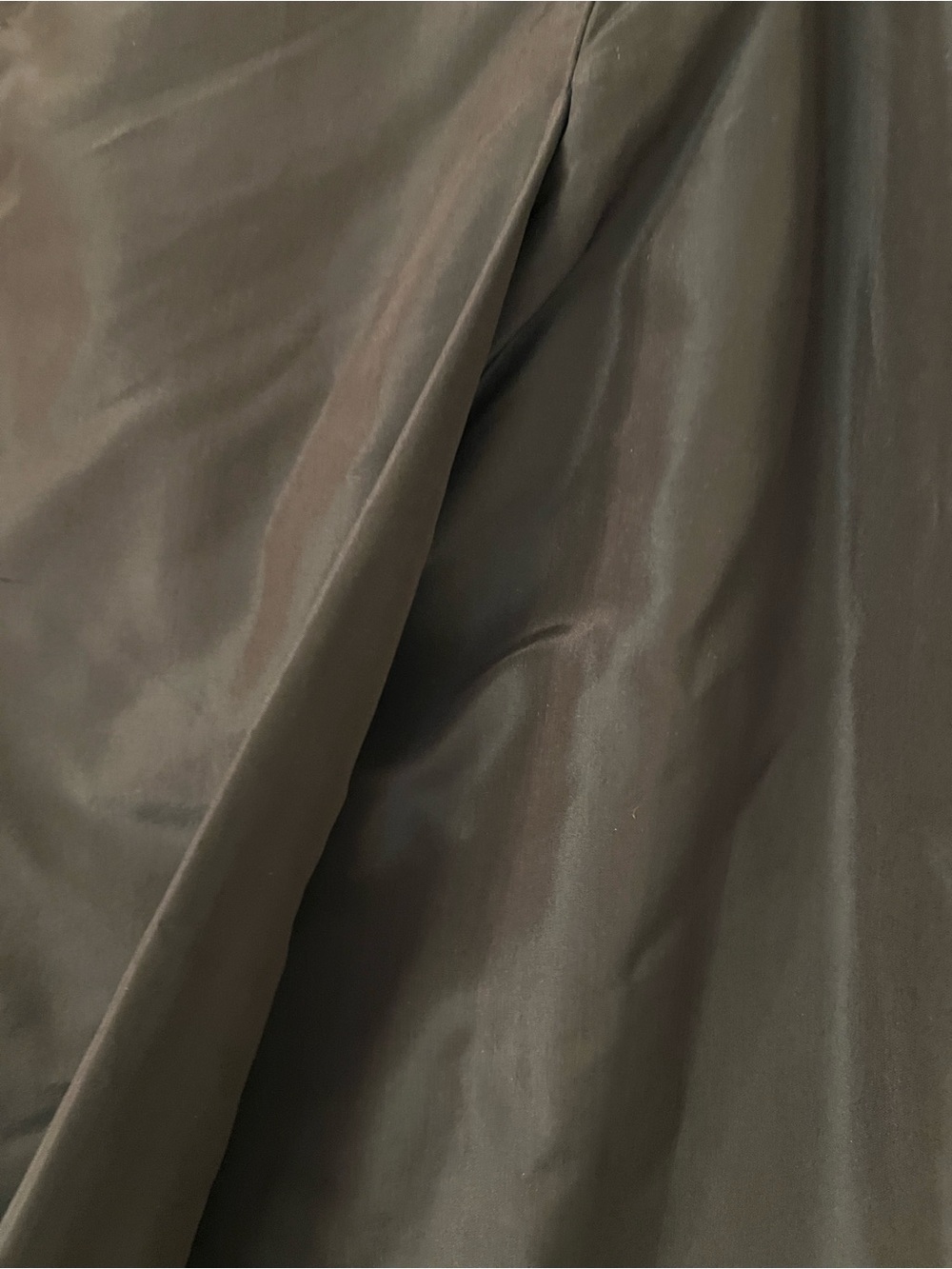Never been worn Vintage Choc brown 100% silk skirt by Carmen Marc Valvo - Picture 5 of 15